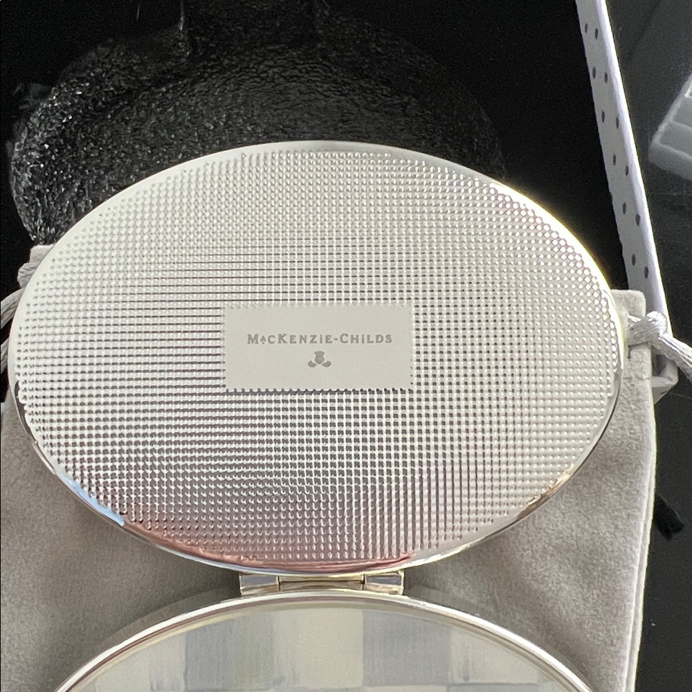 MacKenzie-Childs Compact Mirror Sterling Check Silver Plated - Picture 6 of 10